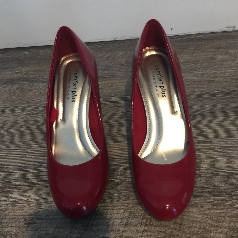 Red pumps.